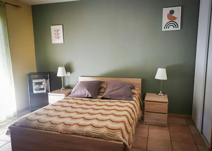 Coeur De Terrasse, Jardin Et Parking Prive Villa